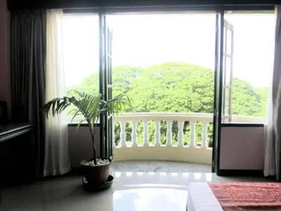 Yangon International - 44