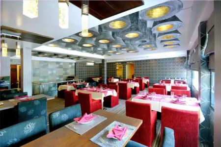 Yangon International - 31