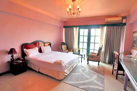 Yangon International - 46