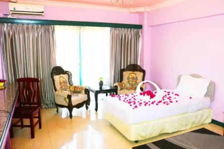 Yangon International - 59