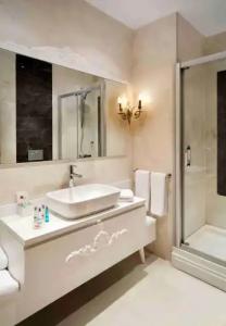 Gravis Suites Taksim - 6