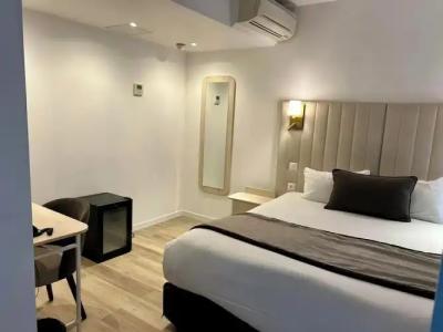 Hôtel Derby Eiffel - 59