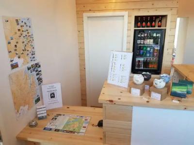 Laufás Guesthouse - 8