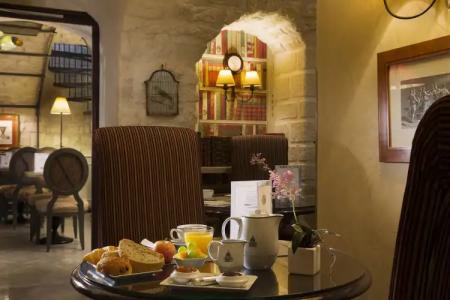 Hôtel des Grands Hommes - 17