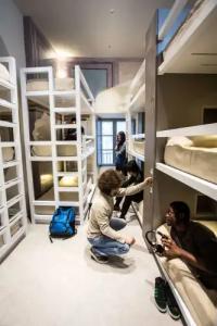 Little Italy Boutique Hostel - 16