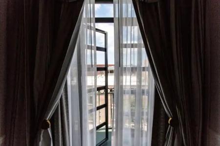 The Charleston Place - 7