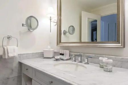 The Charleston Place - 31