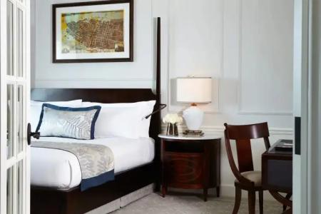 The Charleston Place - 60