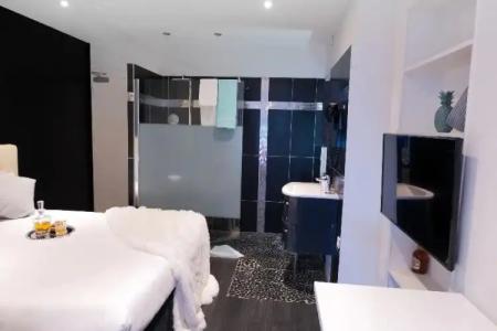 Idéal Hôtel Design - 31