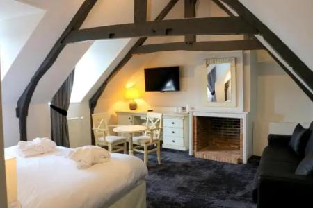 Best Western Le Cheval Blanc -Centre- Vieux Port - 150