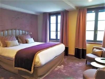 Best Western Le Cheval Blanc -Centre- Vieux Port - 171