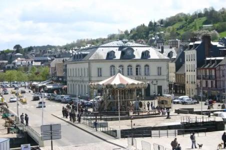 Best Western Le Cheval Blanc -Centre- Vieux Port - 97