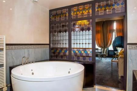 Best Western Le Cheval Blanc -Centre- Vieux Port - 21