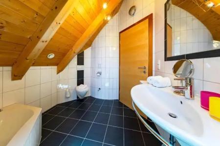 Apart-Aurora Fiss - 30