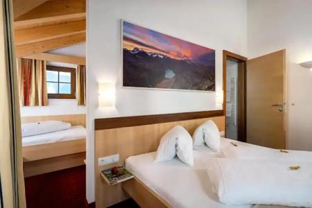 Apart-Aurora Fiss - 46