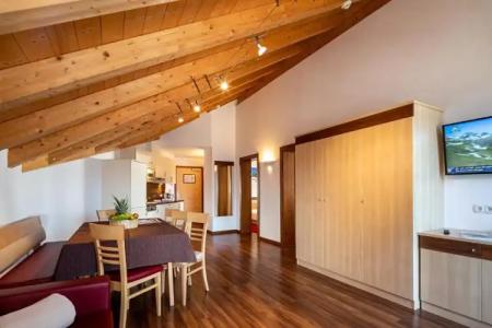 Apart-Aurora Fiss - 41