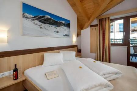 Apart-Aurora Fiss - 38