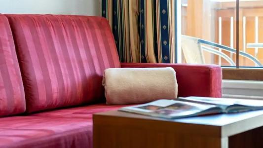 Apart-Aurora Fiss - 15