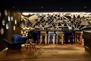 Отель «Andaz Amsterdam Prinsengracht - a concept by Hyatt», Амстердам