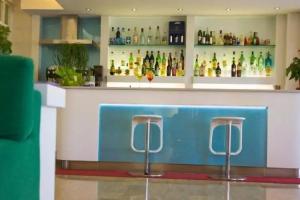 Hotel «Kon Tiki», Нумана