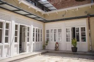 Отель «Araki Sololaki», Тбилиси