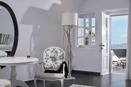 San Antonio - Small Luxurys of the World - 71