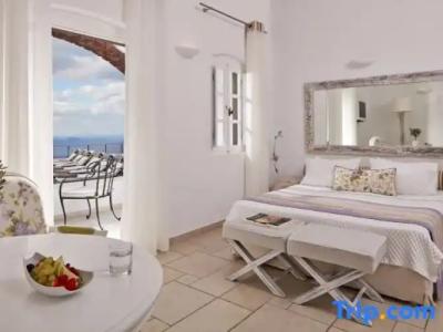 San Antonio - Small Luxurys of the World - 79