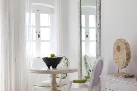 San Antonio - Small Luxurys of the World - 7