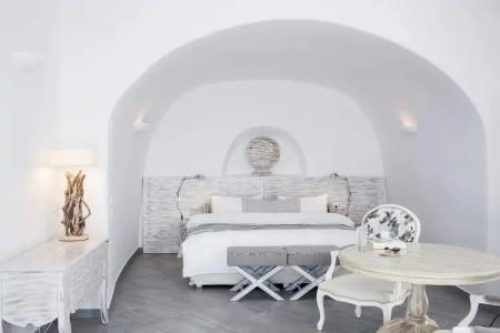 San Antonio - Small Luxurys of the World - 9