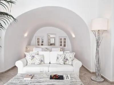 San Antonio - Small Luxurys of the World - 57