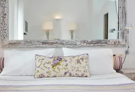 San Antonio - Small Luxurys of the World - 28