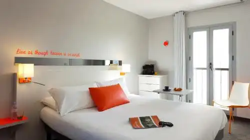 ibis Styles Antibes Juan Les Pins - 9