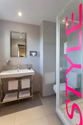 ibis Styles Antibes Juan Les Pins - 11