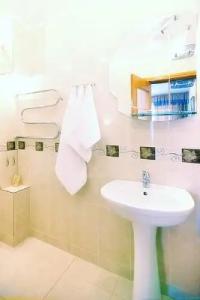 Профсоюзная - 16