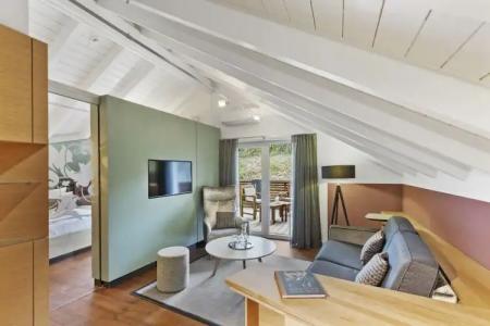 Romantik Landschloss Fasanerie - 53