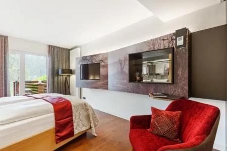 Romantik Landschloss Fasanerie - 38