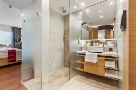 Romantik Landschloss Fasanerie - 50