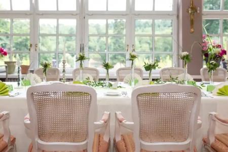 Romantik Landschloss Fasanerie - 29