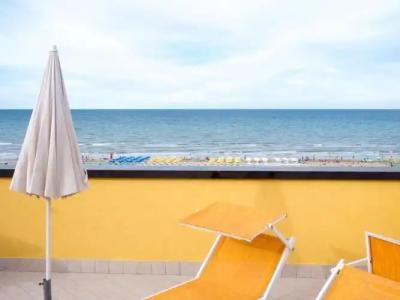 Mignon Riccione Fronte Mare - 18