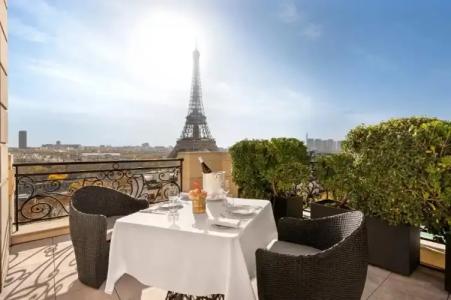 Shangri-La Paris - 79