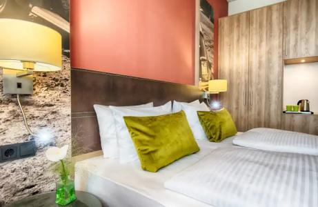 Leonardo Wolfsburg City Center - 7