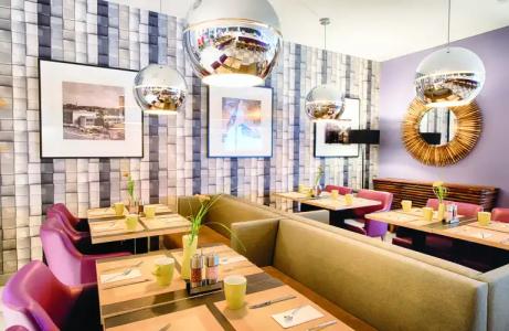 Leonardo Wolfsburg City Center - 19