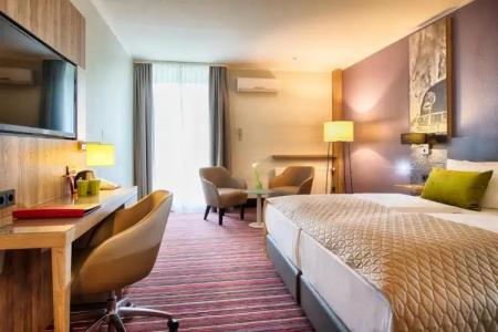 Leonardo Wolfsburg City Center - 28