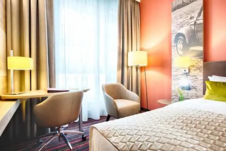 Leonardo Wolfsburg City Center - 43