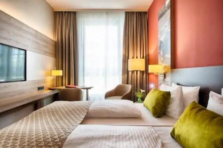 Leonardo Wolfsburg City Center - 42