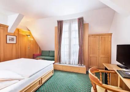 Best Western Premier Grand Russischer Hof - 32