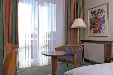 Ramada by Wyndham Weimar - 25