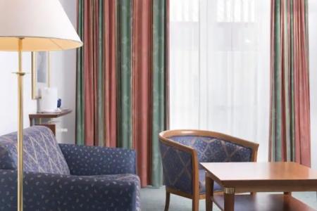 Ramada by Wyndham Weimar - 37