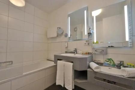 SonnenBayerischer Hof - 135