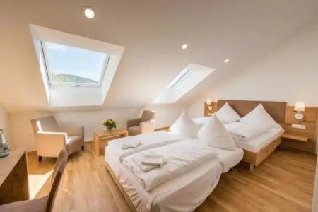 & Gasthaus Löwen - 5